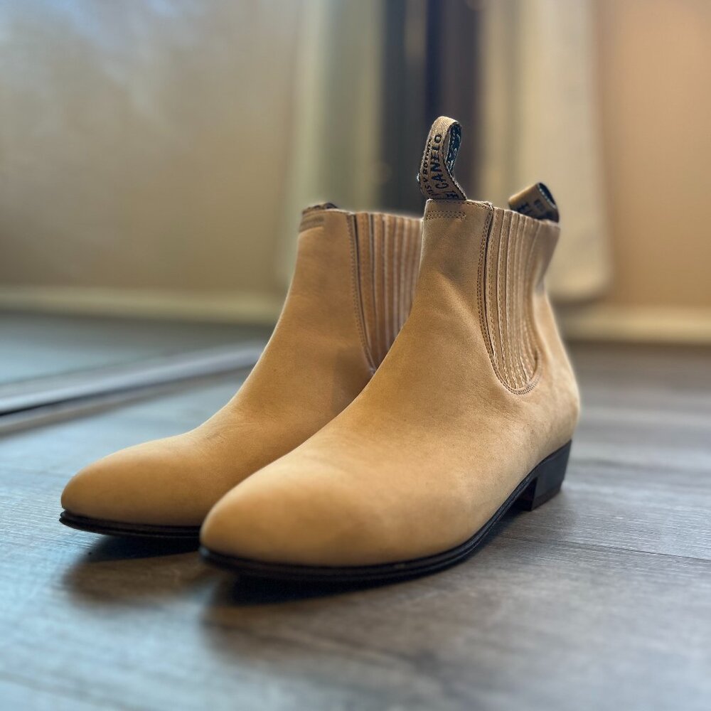 El Canelo Tan Leather Chelsea Boots – Size 8.5